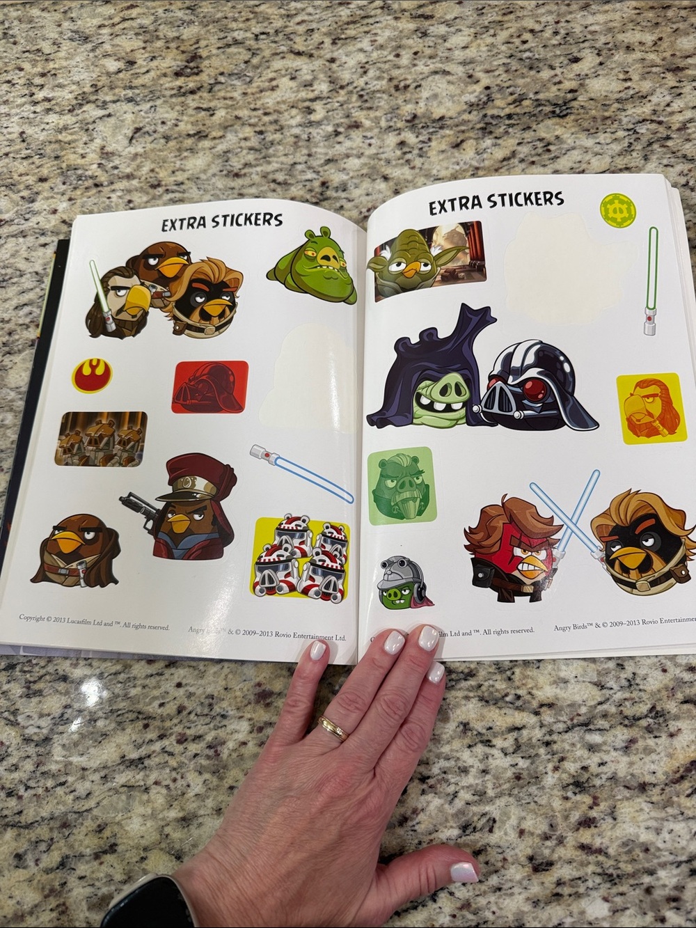 Angry Birds Star Wars II Ultimate Sticker Collection Book 1000+ Reusable Stick - Picture 10 of 13